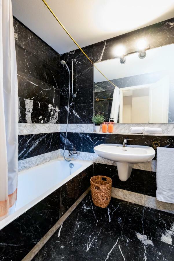 Hsh Suites Republica Seville Exterior photo